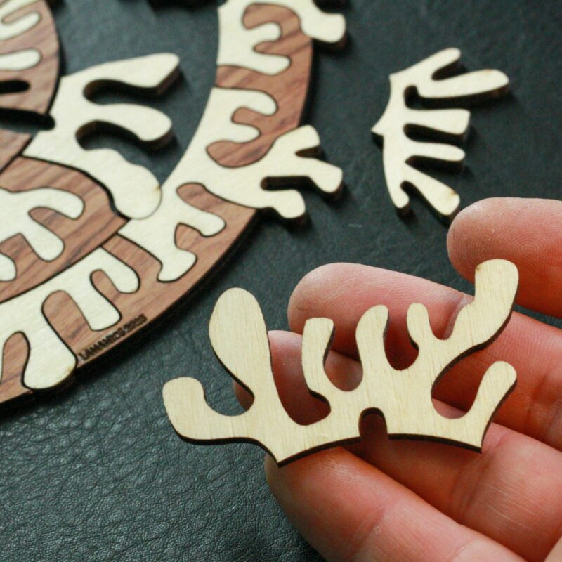 puzzle en bois anémone de mer, découpe originale, unique,